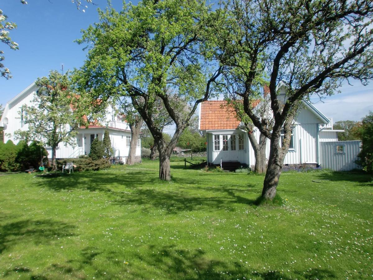 Bond-Garden Villa Fågelmara Exterior photo